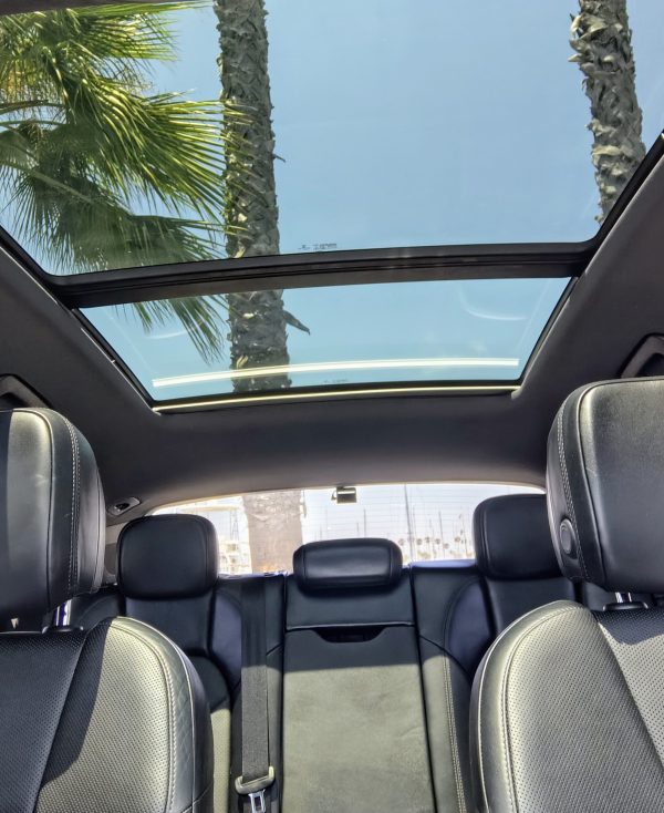 Porsche Macan - Image 2