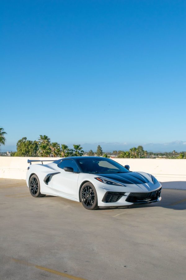 CORVETTE C8 WHITE - Image 2