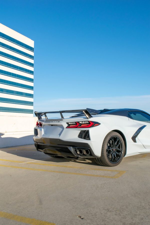 CORVETTE C8 WHITE - Image 5