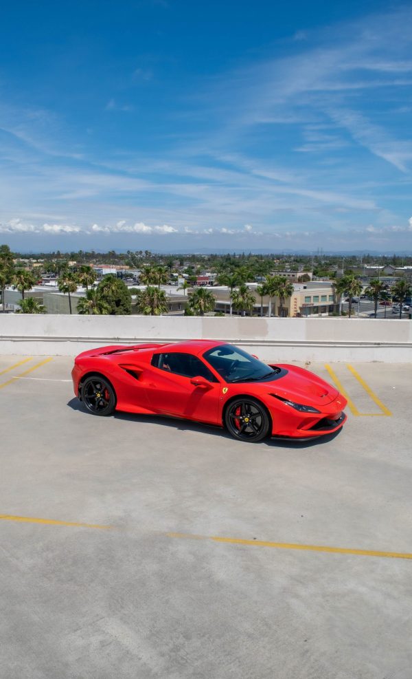 FERRARI F8 - Image 3