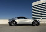 aston martin vantage - Image 3