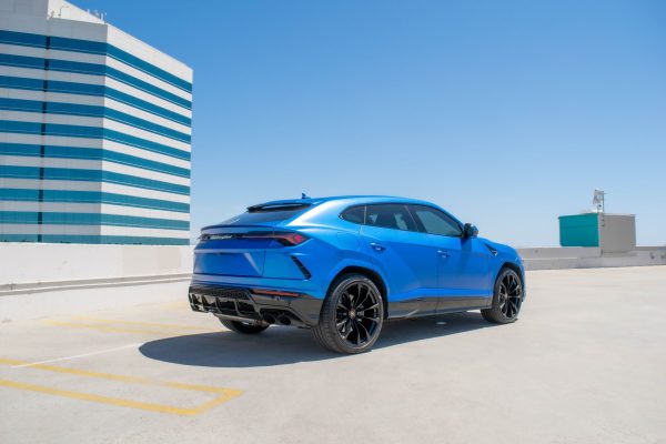 LAMBORGHINI URUS (BLUE) - Image 5
