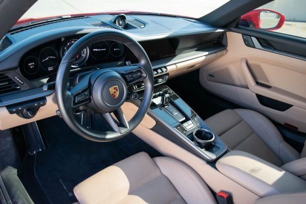 PORSCHE 911 CARRERA RED - Image 8