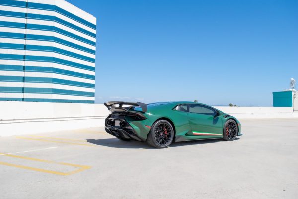 LAMBORGHINI HURACAN (GREEN) - Image 6
