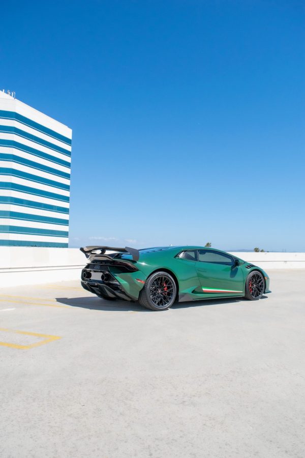 LAMBORGHINI HURACAN (GREEN) - Image 5