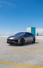 LAMBORGHINI URUS (GREY) - Image 4