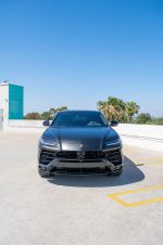 LAMBORGHINI URUS (BLACK) - Image 2