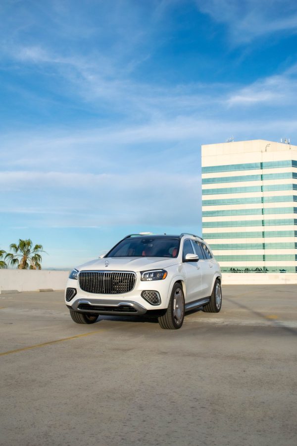 MERCEDES-MAYBACH GLS 600 (WHITE) - Image 3
