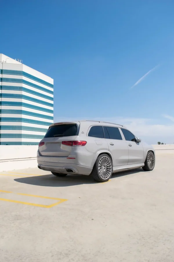 MERCEDES-MAYBACH - Image 8