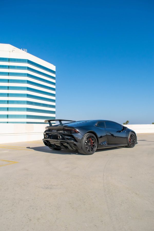 LAMBORGHINI HURACAN EVO (BLACK) - Image 4