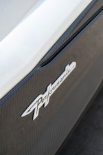 LAMBORGHINI URUS (WHITE) - Image 7