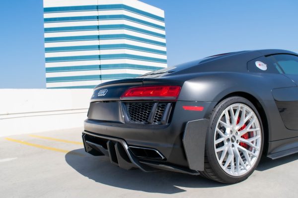 Audi R8 V10 BALCK - Image 4