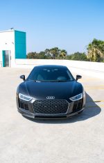 Audi R8 V10 BALCK - Image 2