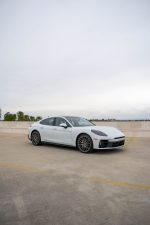 PORSCHE PANAMERA (WHITE) - Image 2