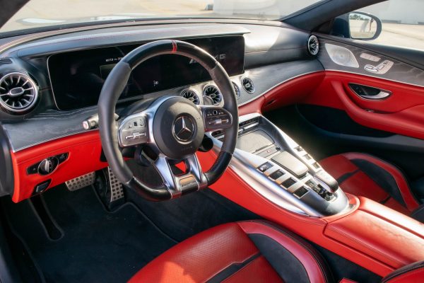 MERCEDES-AMG GT 63 - Image 9