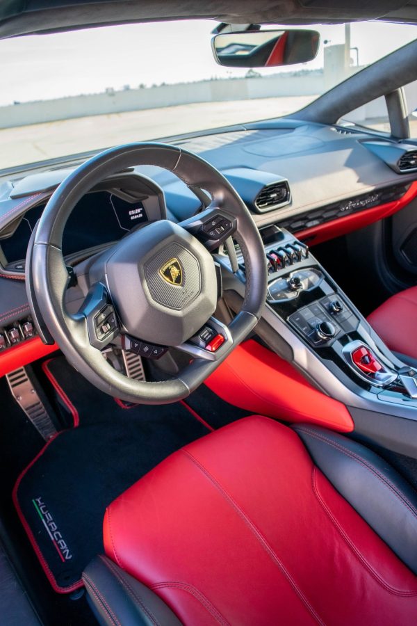 LAMBORGHINI HURACAN SPYDER (WHITE) - Image 8