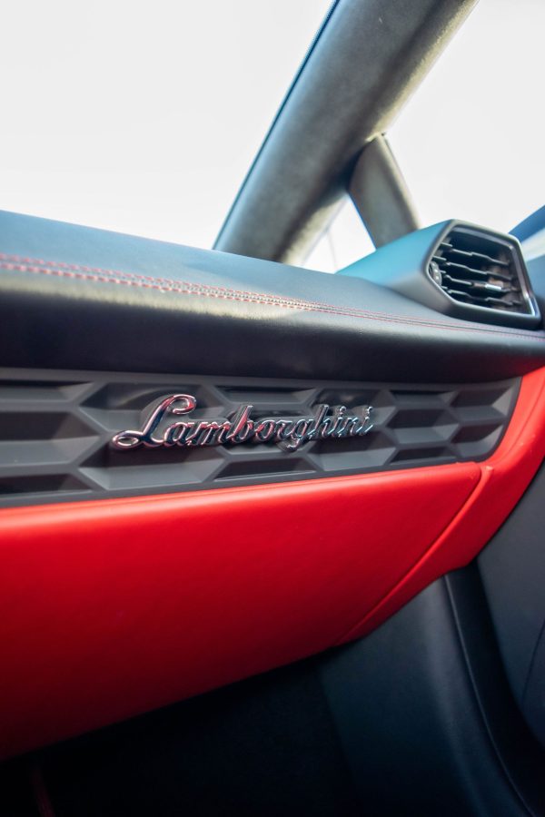 LAMBORGHINI HURACAN SPYDER (WHITE) - Image 9