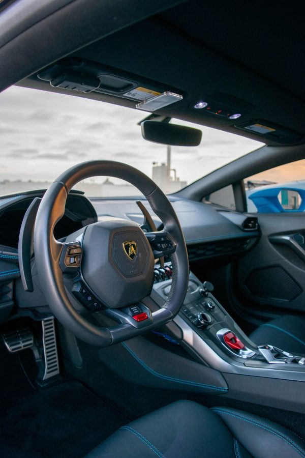 LAMBORGHINI HURACAN (BLUE) - Image 9