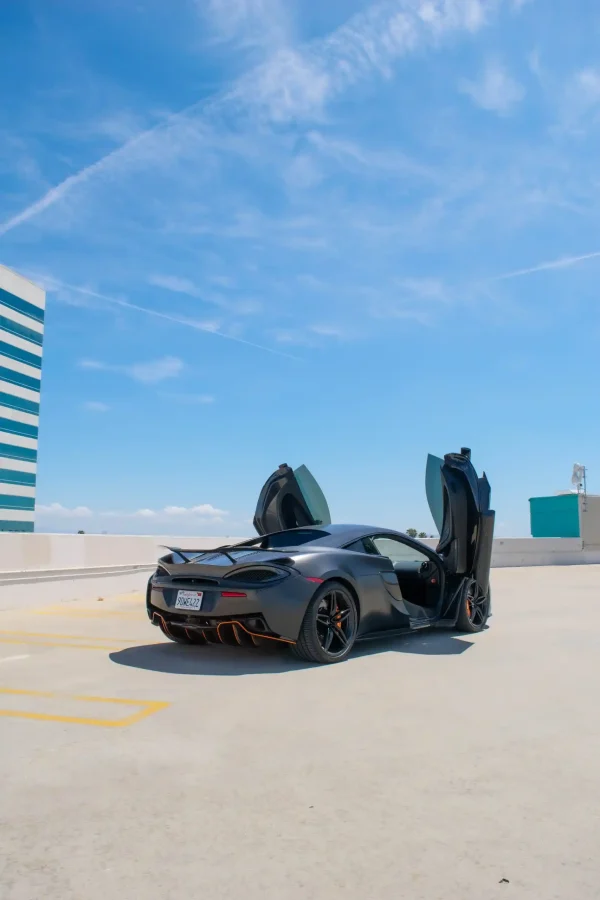 MCLAREN 570S - Image 5