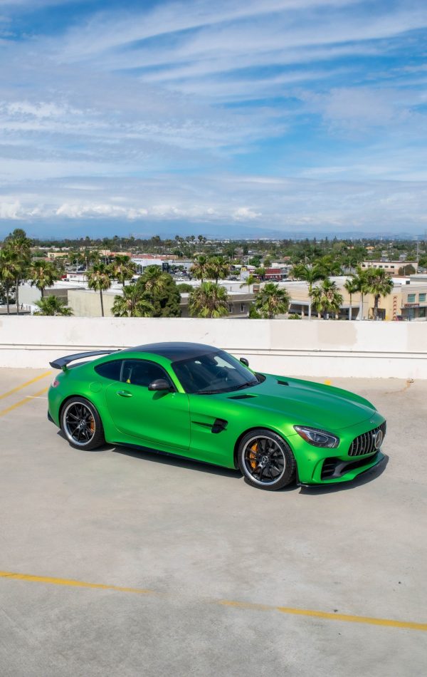 MERCEDES-AMG GT-R - Image 8