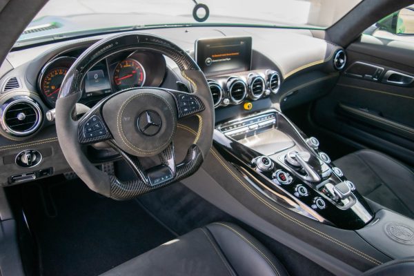 MERCEDES-AMG GT-R - Image 9